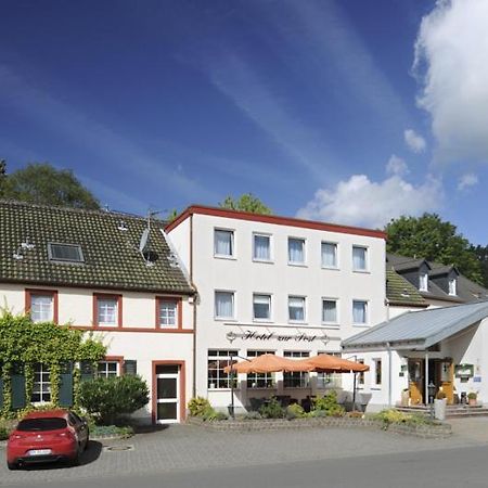 Deudesfeld Hotel Zur Post מראה חיצוני תמונה