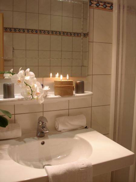Deudesfeld Hotel Zur Post מראה חיצוני תמונה