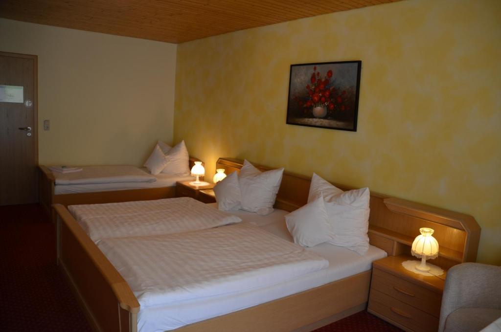Deudesfeld Hotel Zur Post חדר תמונה
